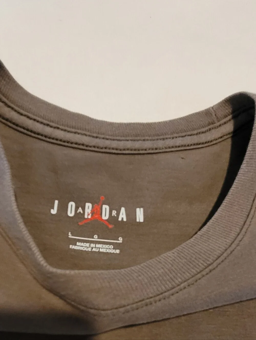Jordan Khaki Green Men's Large T Shirt